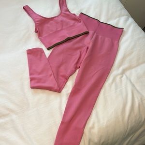 Outdoor Voices workout set!